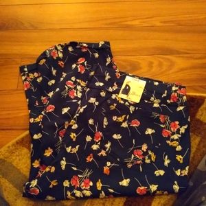 Plus size capri jeggings